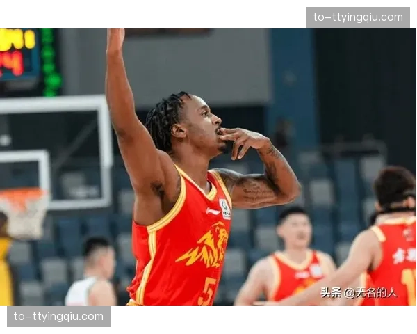 布朗美国康复归期未定 外援缺阵打乱广厦战术体系